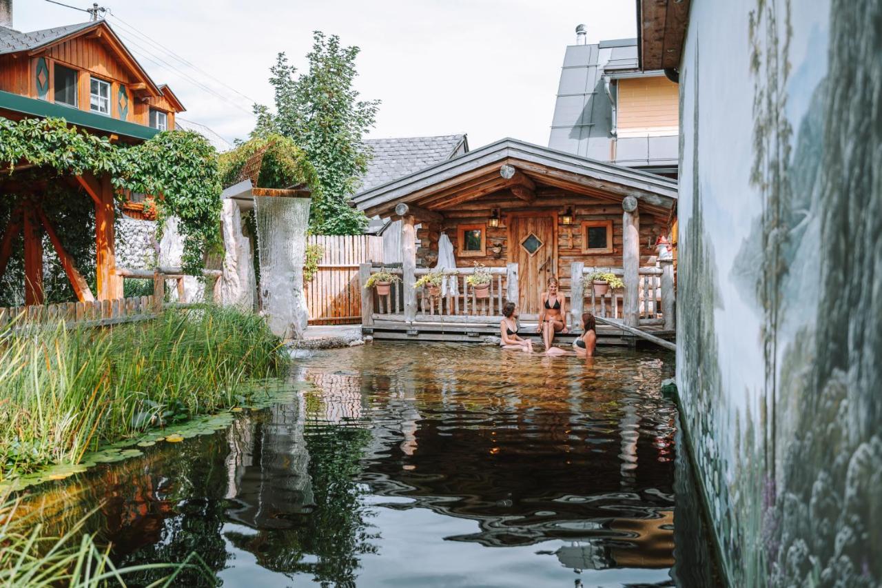 Wander- Und Wellnesshotel Kanzler バート・ミッテルンドルフ エクステリア 写真
