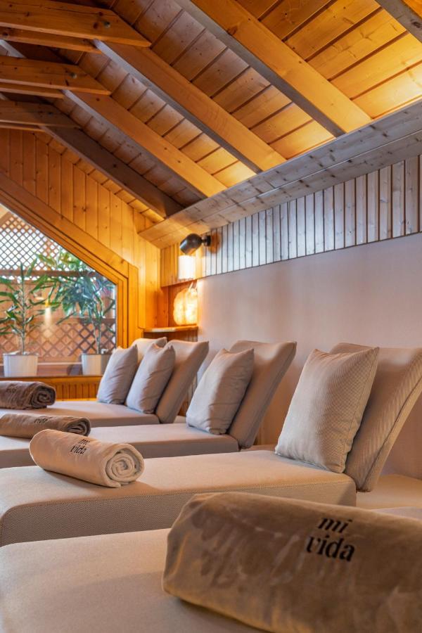 Wander- Und Wellnesshotel Kanzler バート・ミッテルンドルフ エクステリア 写真