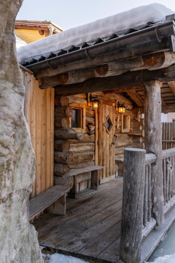 Wander- Und Wellnesshotel Kanzler バート・ミッテルンドルフ エクステリア 写真