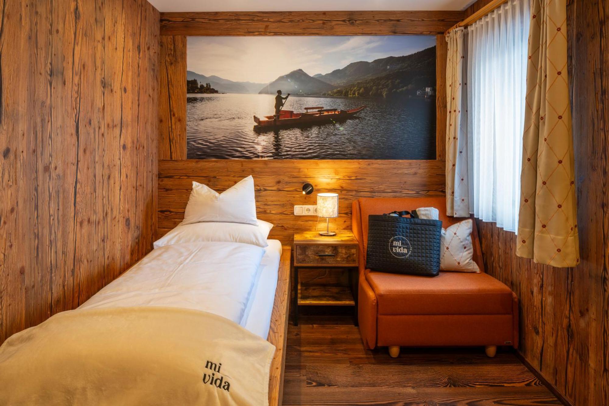 Wander- Und Wellnesshotel Kanzler バート・ミッテルンドルフ エクステリア 写真